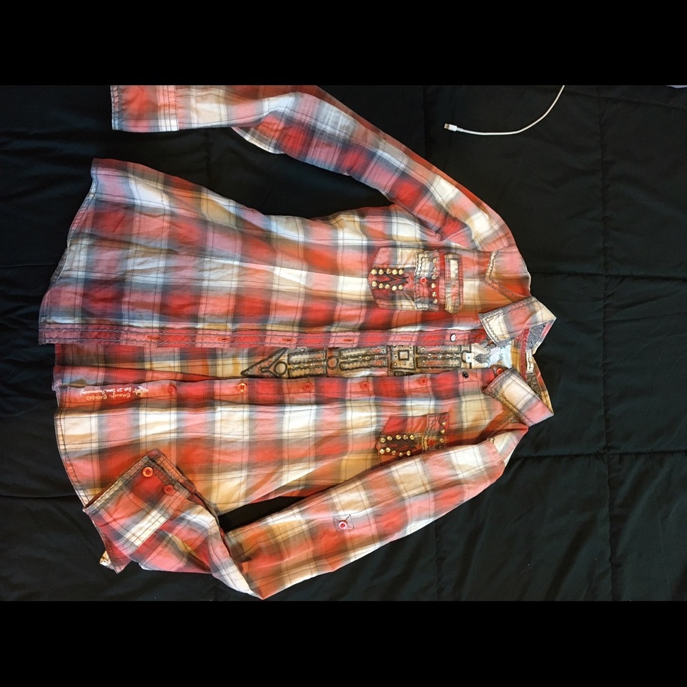 ROAR button down
