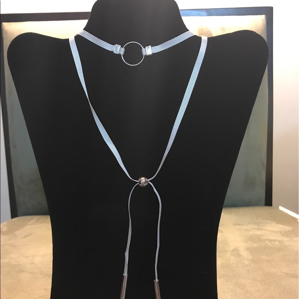 Olivia Welles NWT! Circle ribbon choker necklace