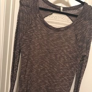 Black and beige sweater