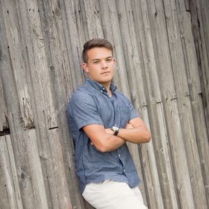 Meet your Posher, Chris