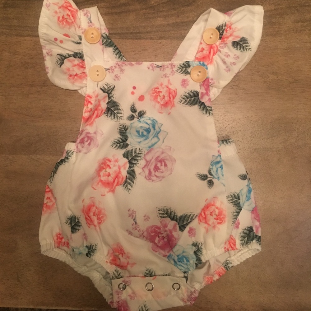 Baby Romper 6-12 months; never worn
