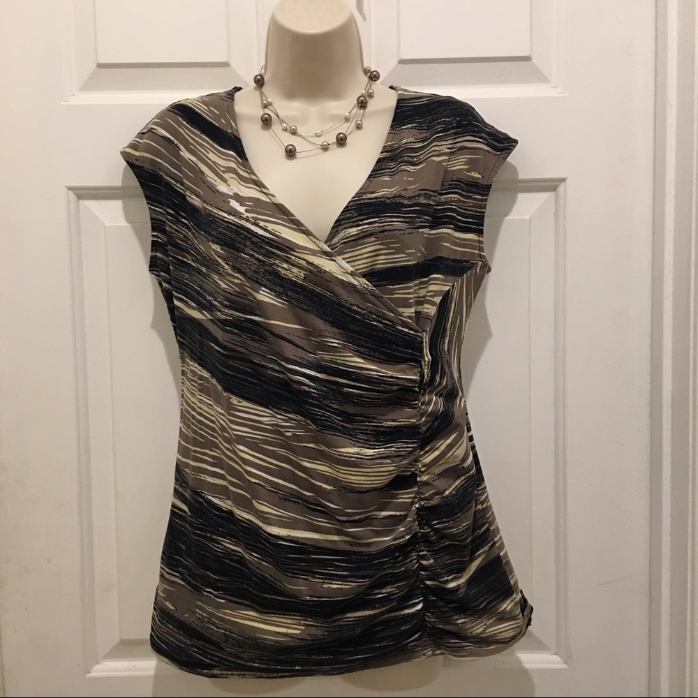 Ann Taylor Cap Sleeve Top sz Large