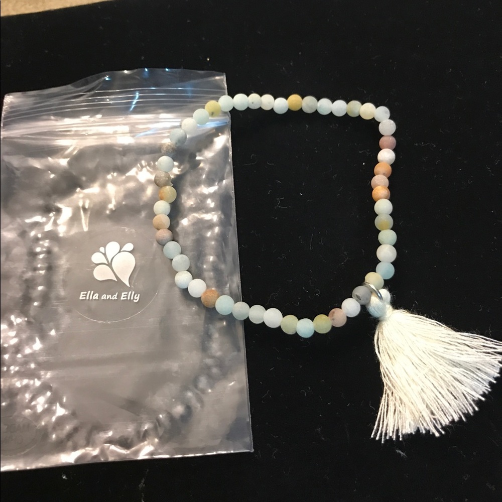 Ella and Elly NWT! Tassel beaded stretch bracelet
