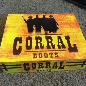 Corral boots