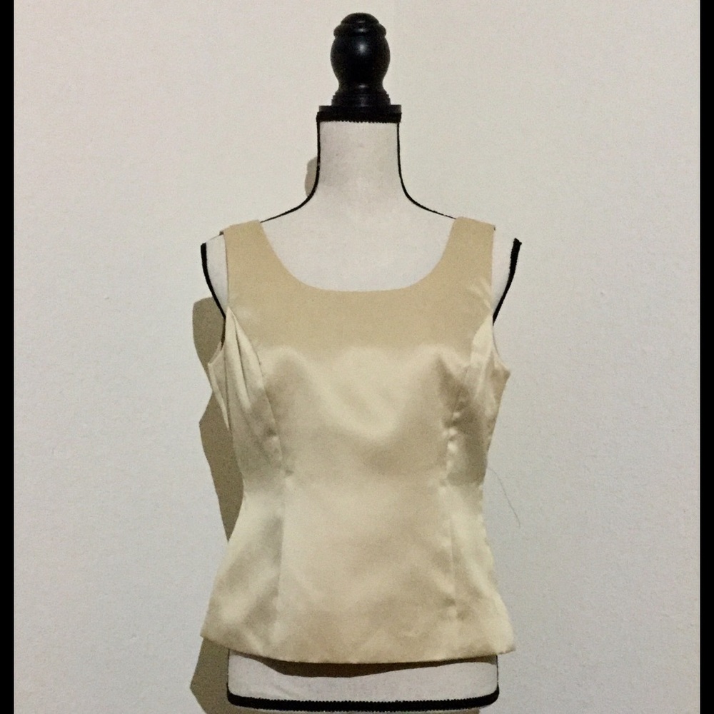 💵CLOSET CLEAROUT!💵Gorgeous Kasper Shell