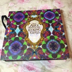 Urban Decay- Alice through the looking glass