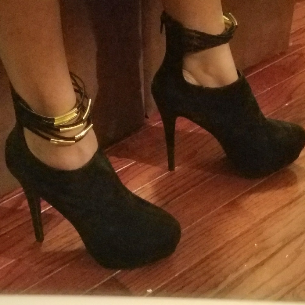 Just Fab Ankle Bracelet Heels