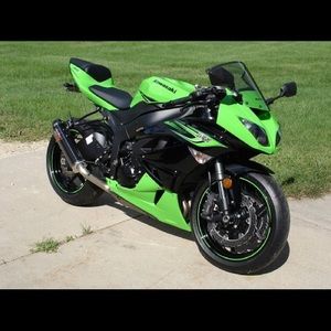 Meet your Posher, Tom