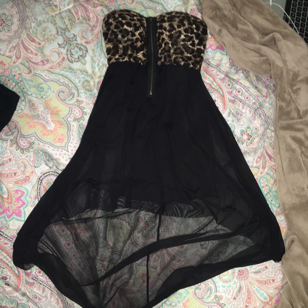 strapless dress