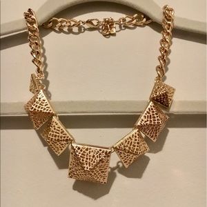 BCBGMaxazria gold necklace