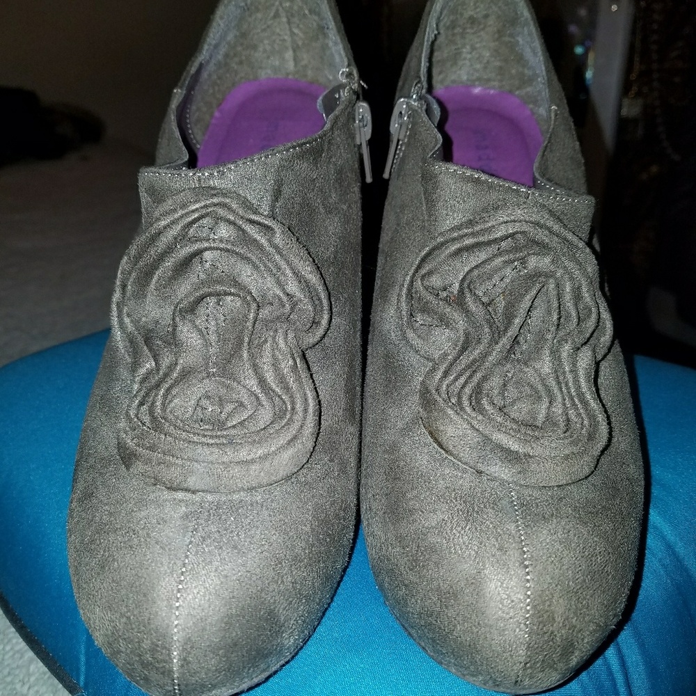 Madden Girl ankle flower power heeled booties