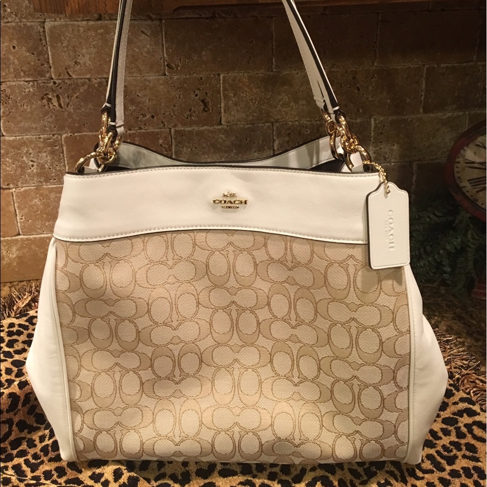 NWT Coach Tote