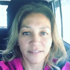 Meet your Posher, Lilia