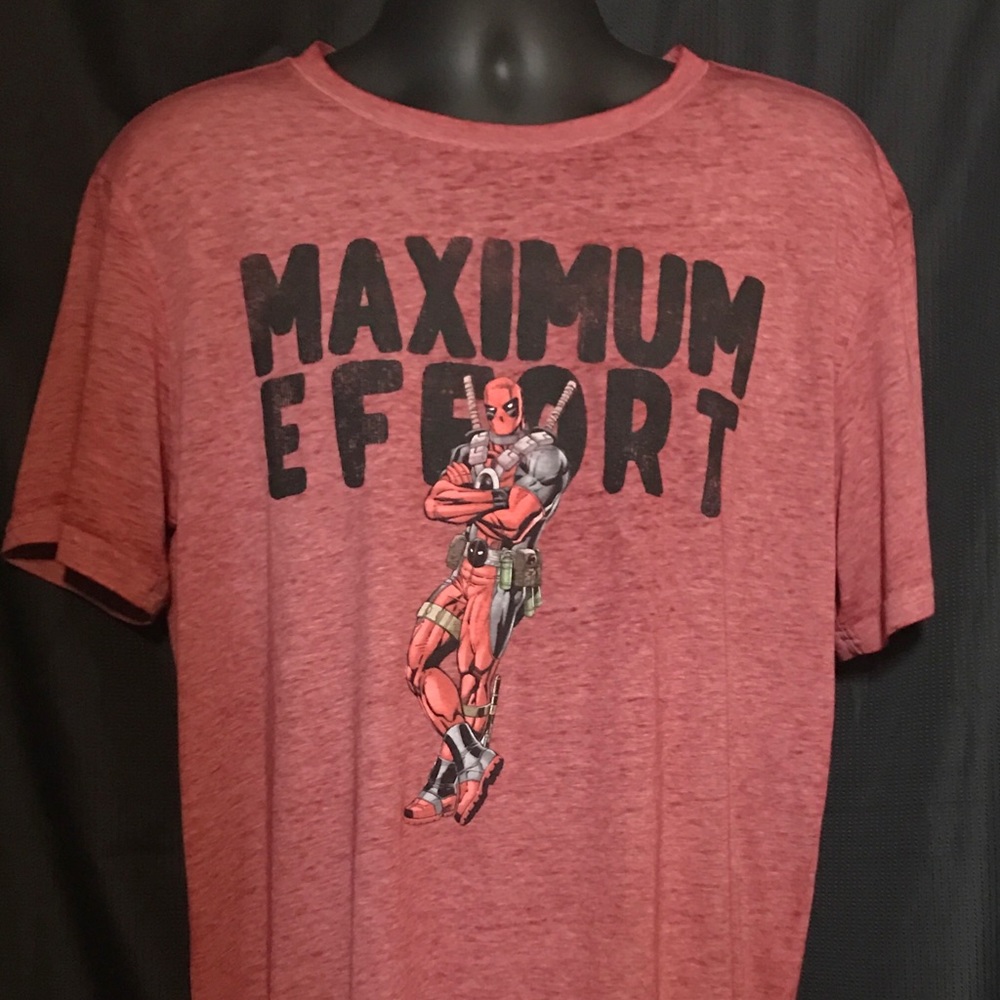 *NWT* Mens Large Deadpool shirt