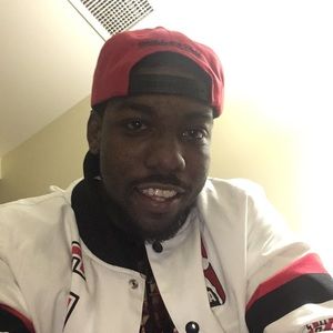 Meet your Posher, Antonio