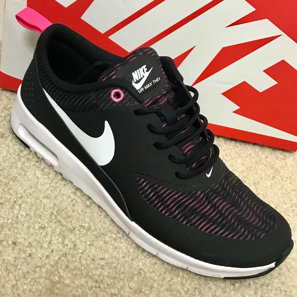 NIKE Air Max Thea SE
