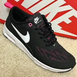 NIKE Air Max Thea SE