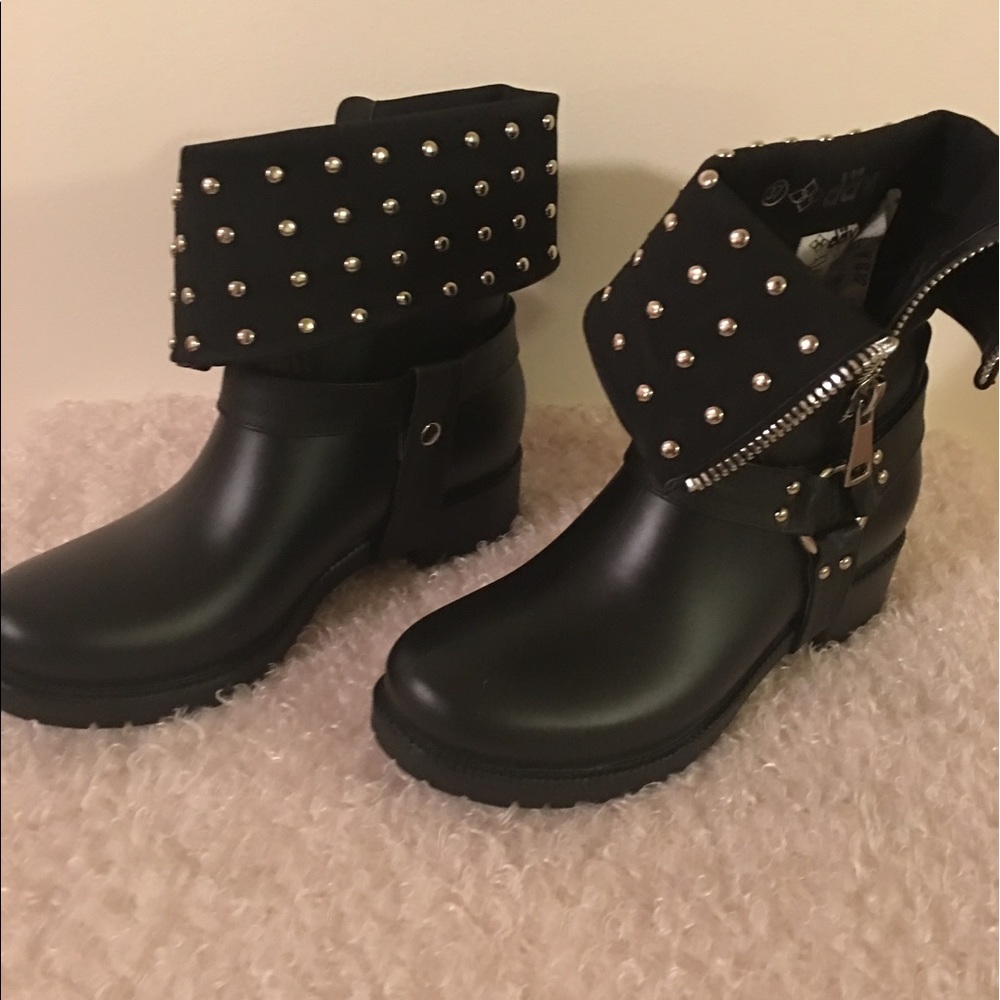 Dav rain boots