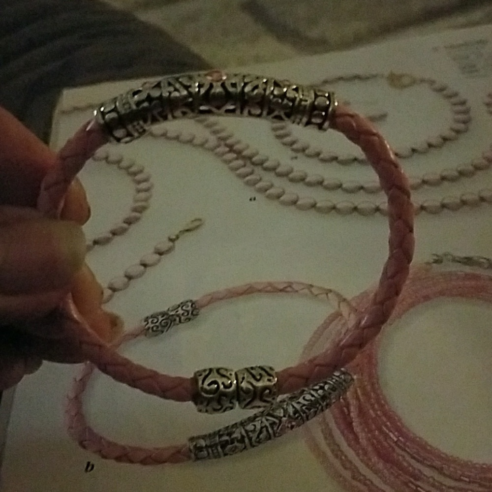 Bracelet - Picture 4 of 7