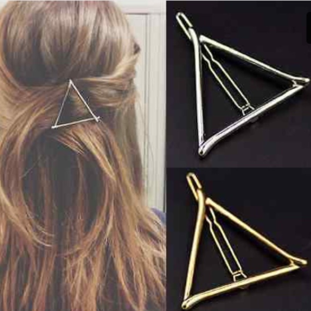 ⚡️NWT so cute all 3 gold hair pin clips set