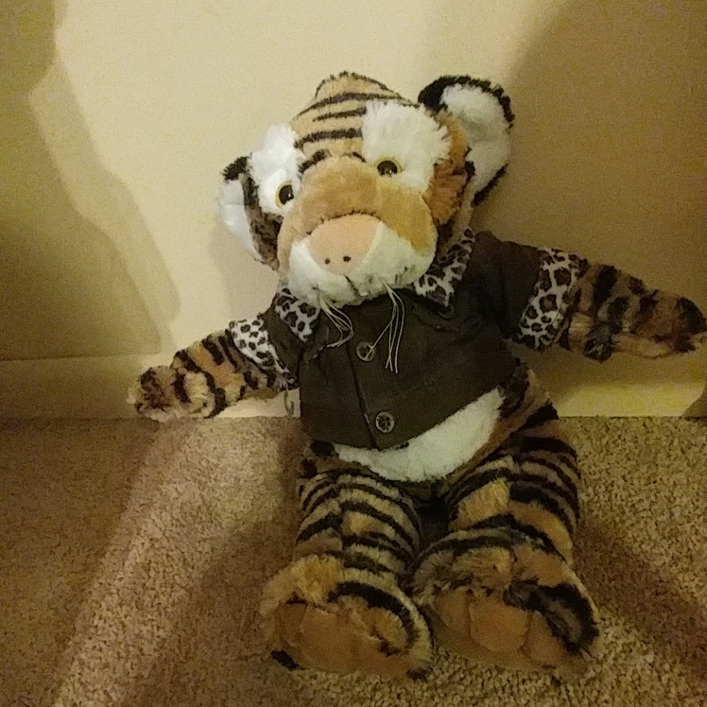 Plushed Tiger Stuffed Animal