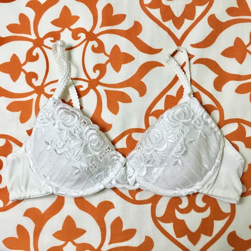 White Floral Lace Lightly Lined Bra 32AA