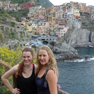 Meet your Posher, Julia