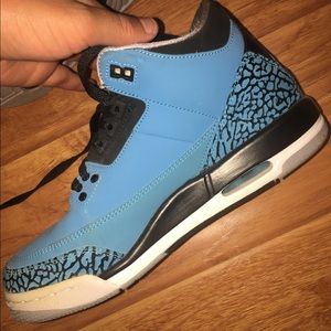Powder Blue Jordan 3's 6.5Y Women's 8