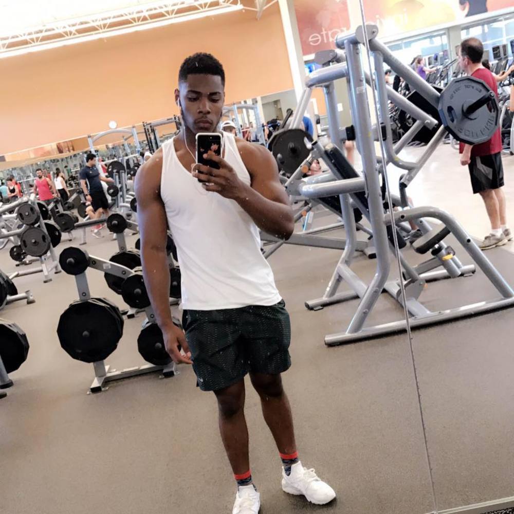 Meet your Posher, Jonathan