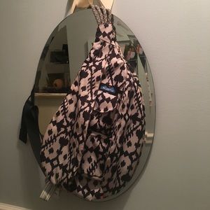 Black/white KAVU backpack