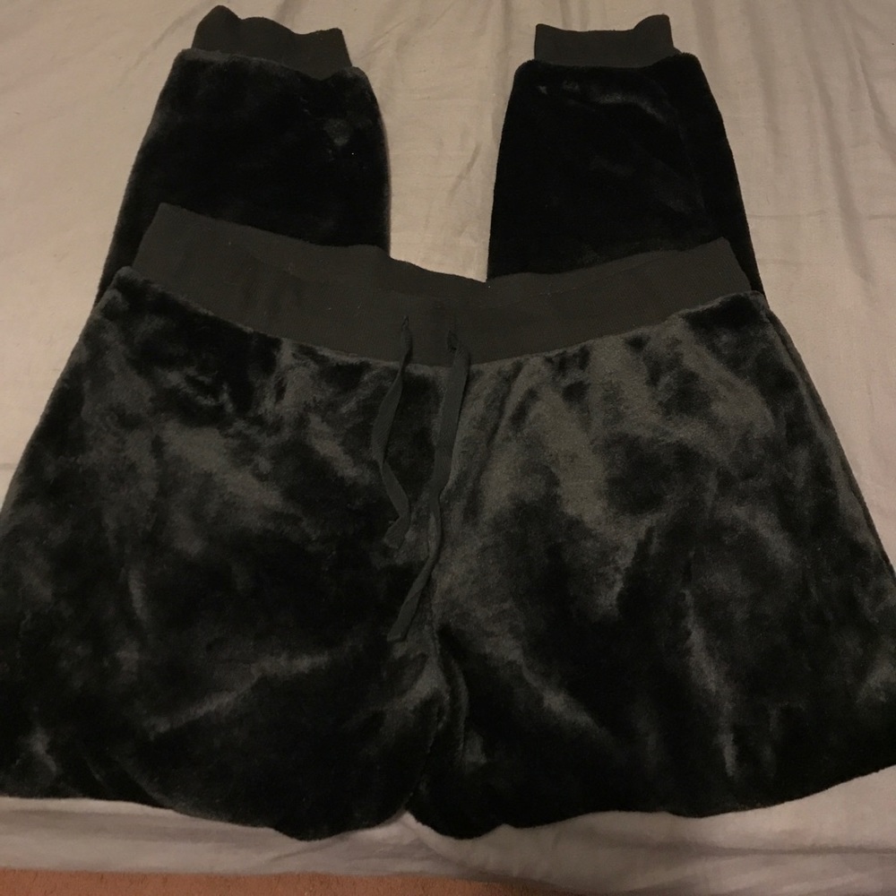 Soft jeggings. Super comfortable!