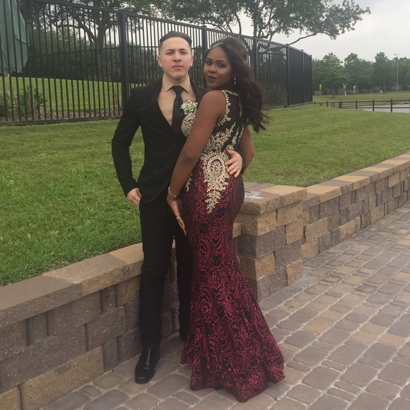 Prom dress - Picture 3 of 3