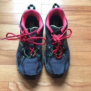 New Balance sneakers size 6