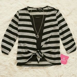 Girls Amy Byer Silver and Black Tie-Front Top