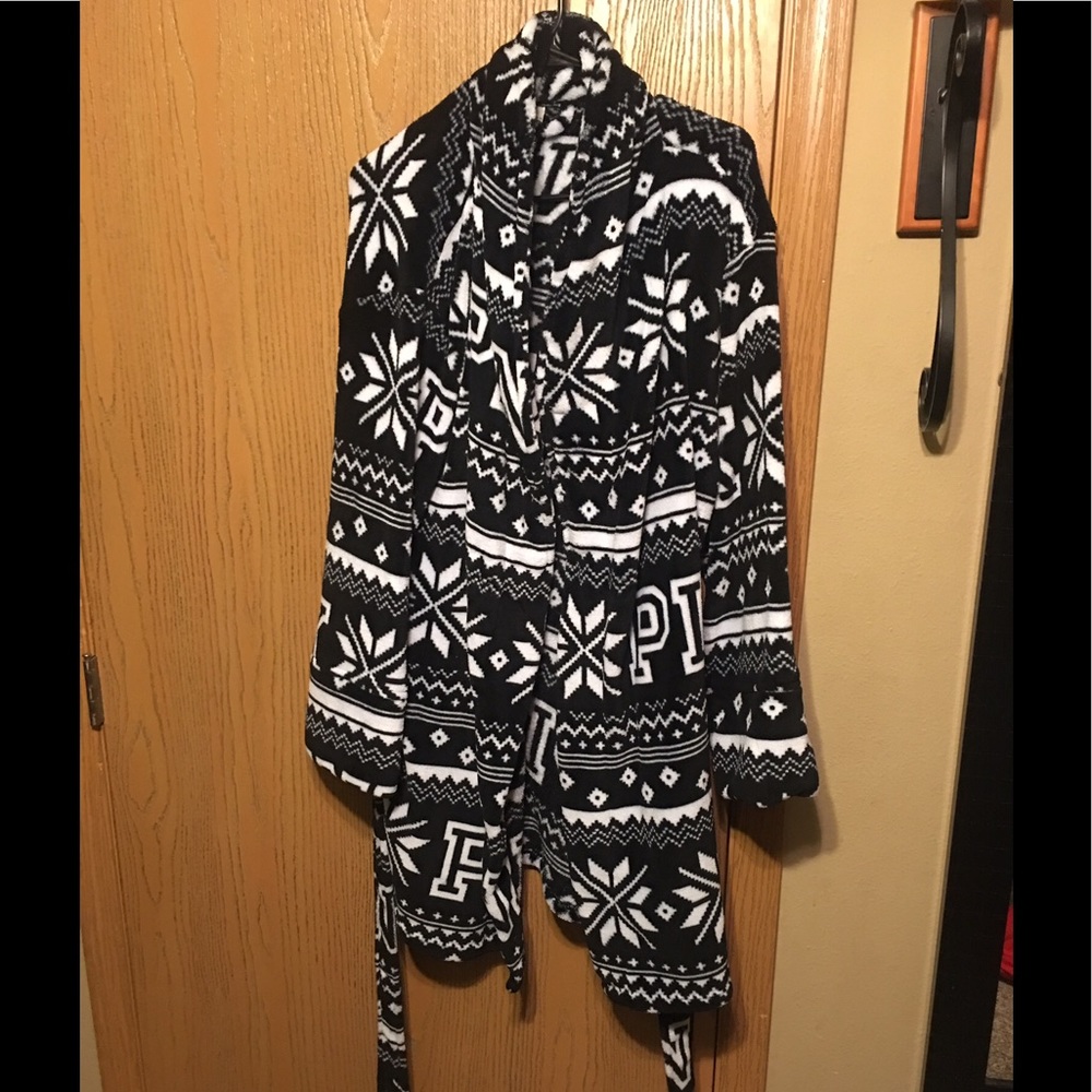 ***SOLD LOCALLY*** VS Pink Robe