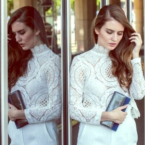 Elegant White Lace Long Sleeve Blouse