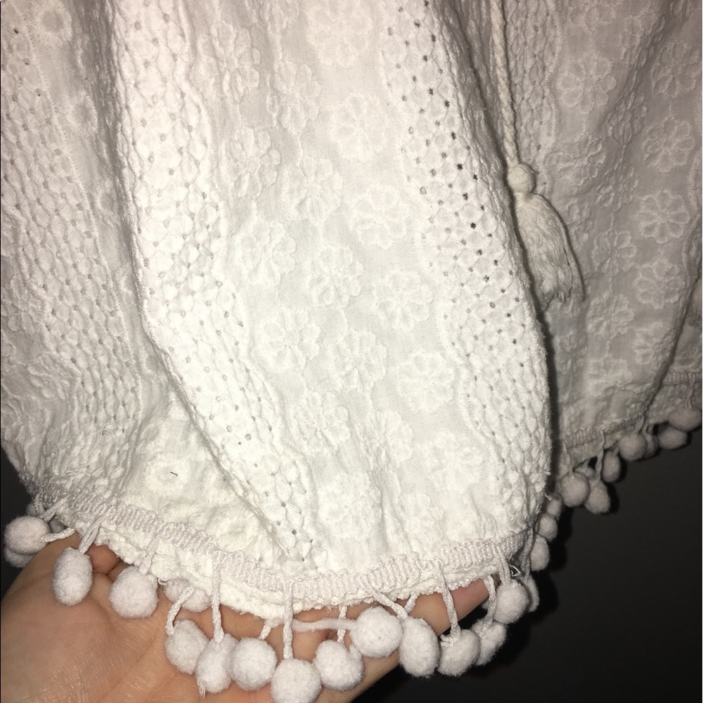 White Patterned Top - Picture 3 of 4