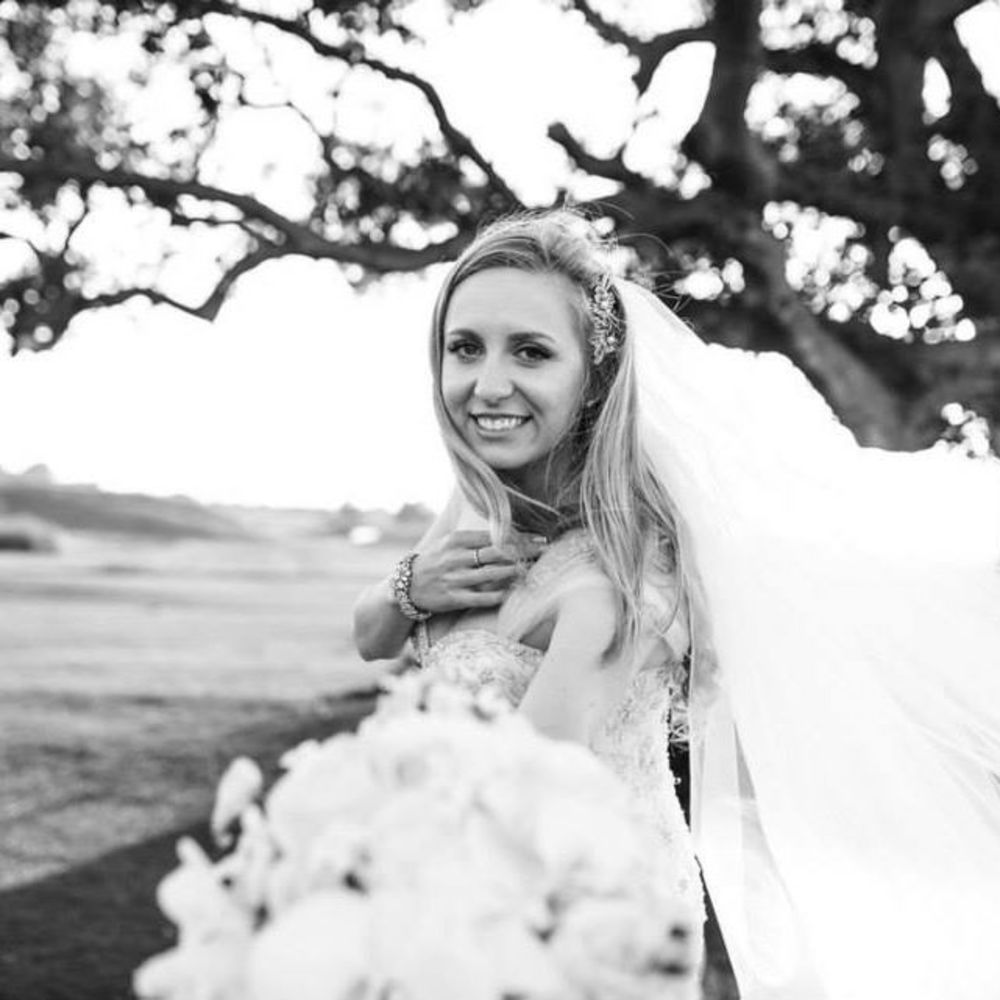 Meet your Posher, Anya