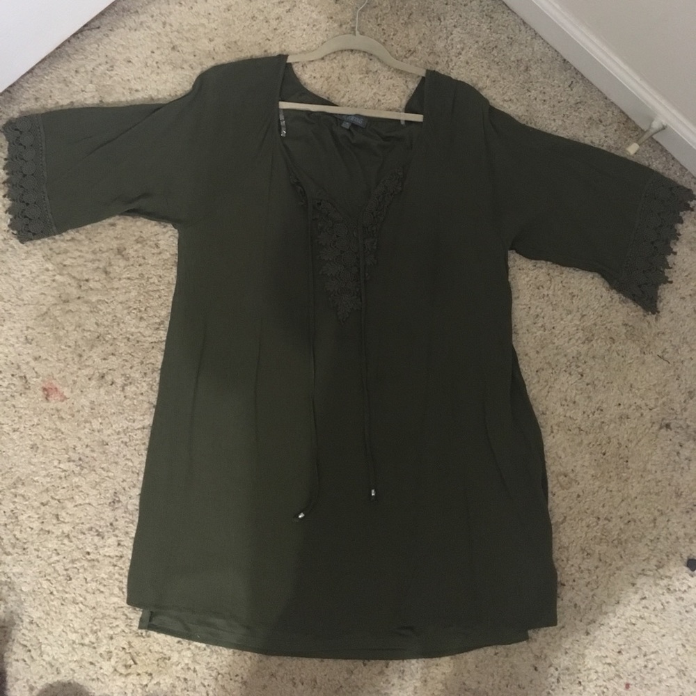 Green dress with detailed sleeves/neckline