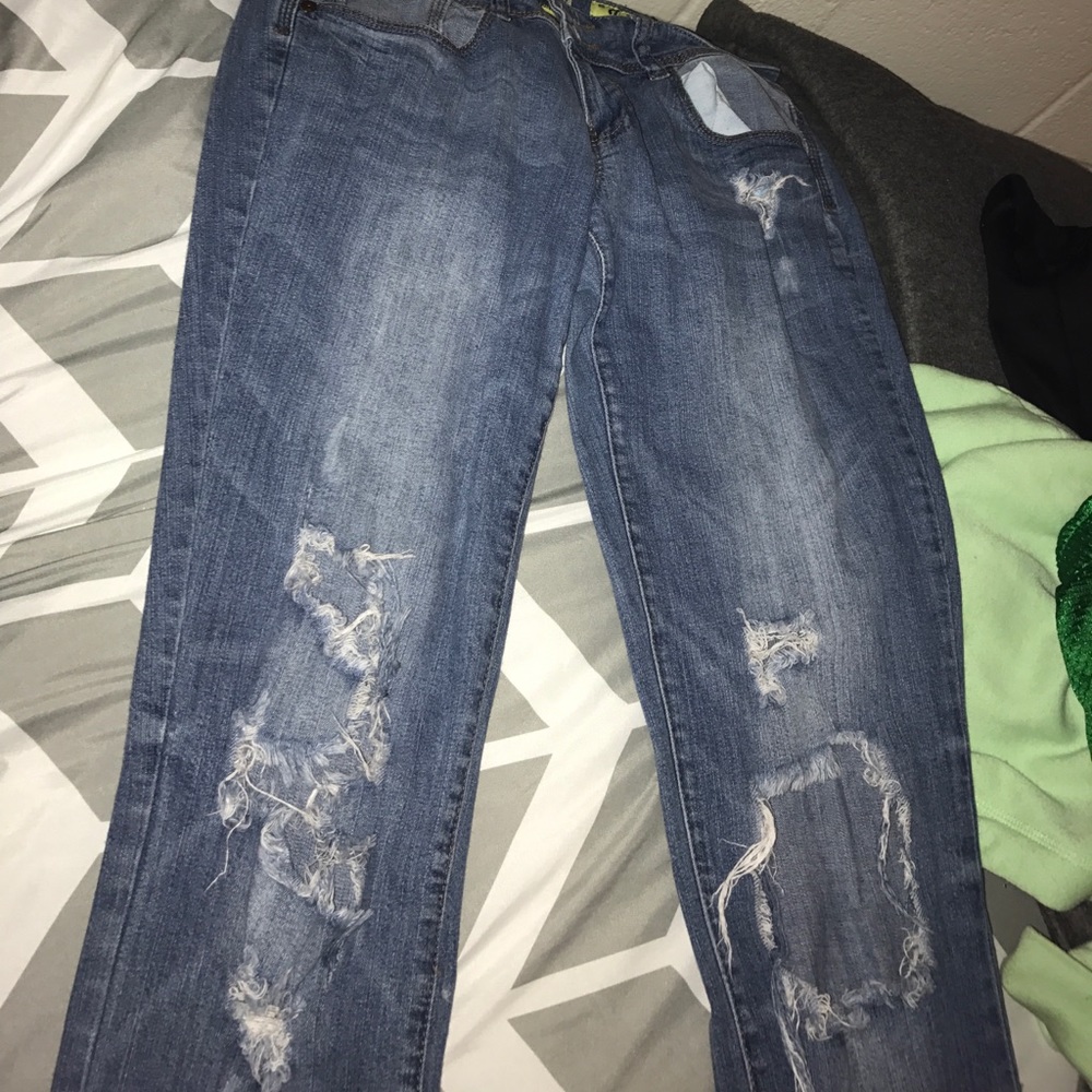 Jeans
