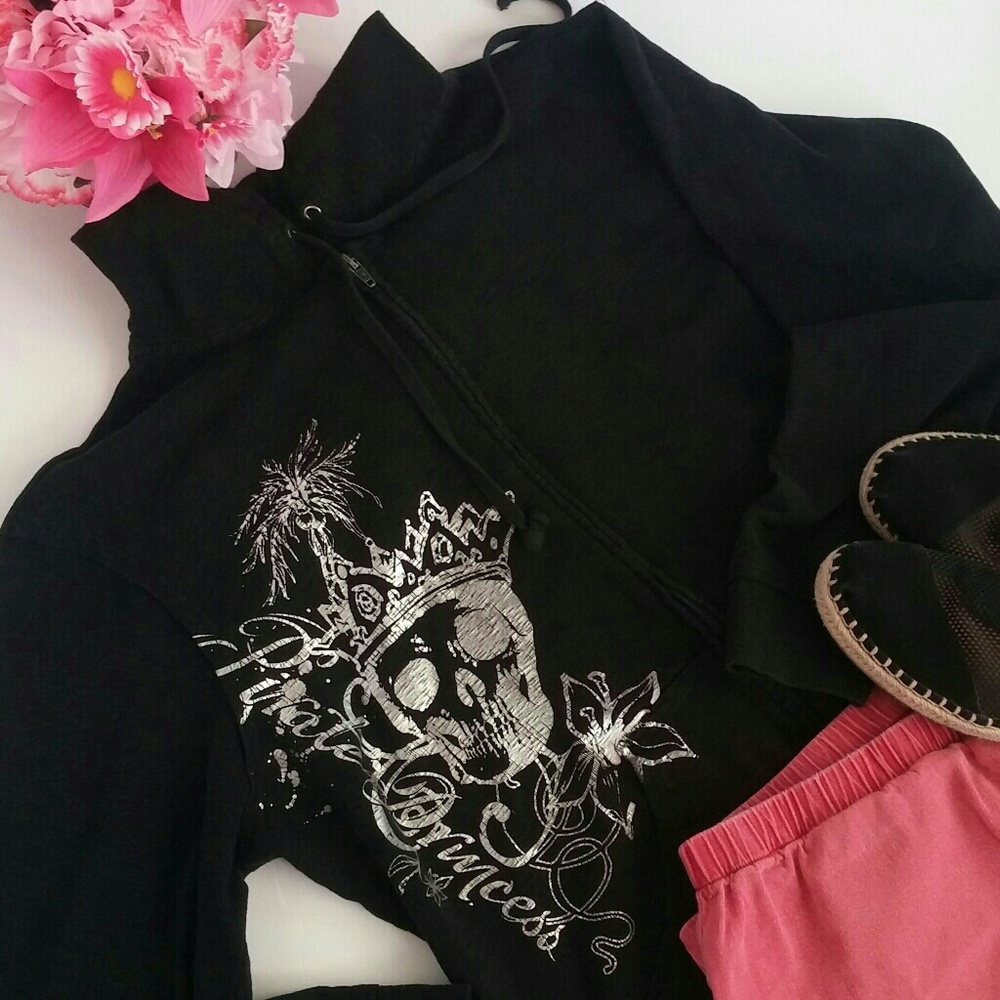 Disney Pirate Princess Sweatshirt with skull