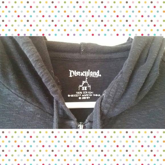 Disney Pirate Princess Sweatshirt with skull - Picture 6 of 6