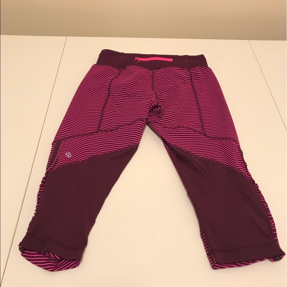 Lululemon crops - Picture 2 of 2