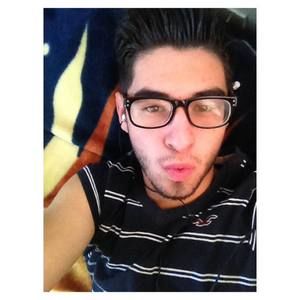 Meet your Posher, Adrian