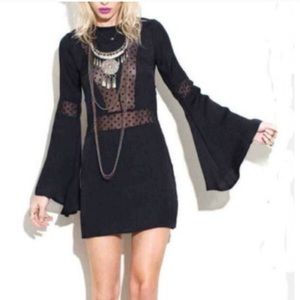 Bell sleeve mesh dress