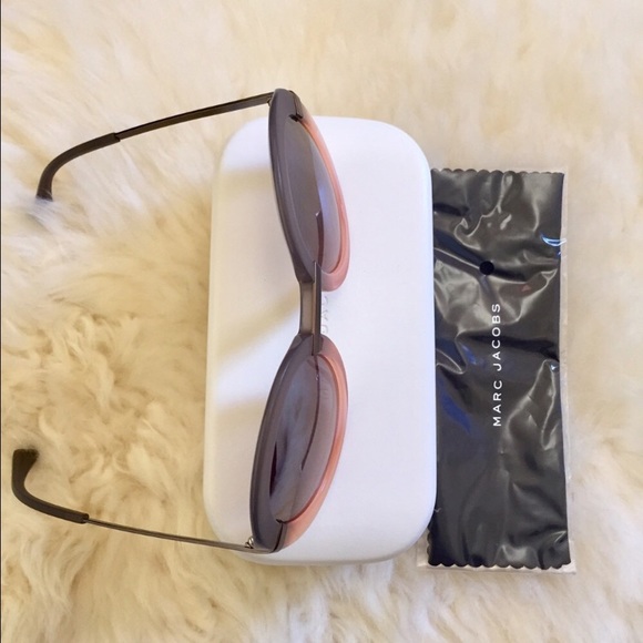 Marc By Marc Jacobs Ombre Oversized Sunglasses - Picture 4 of 8