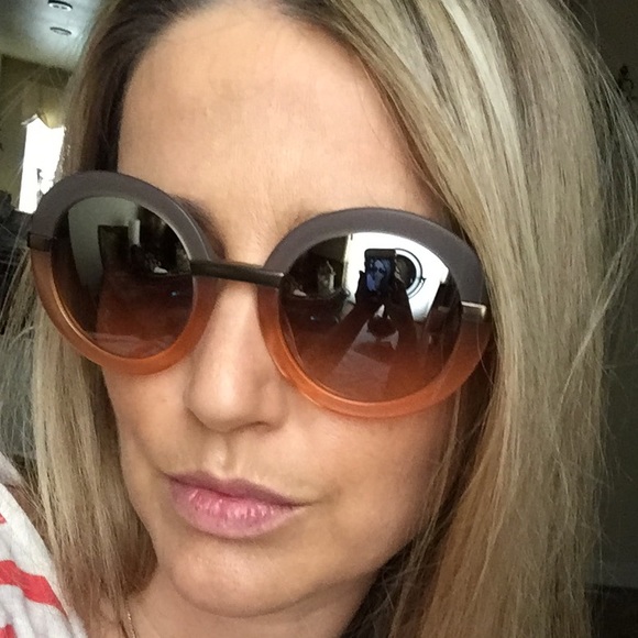 Marc By Marc Jacobs Ombre Oversized Sunglasses - Picture 8 of 8