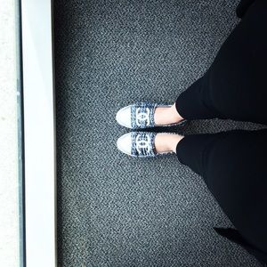 Meet your Posher, Stella