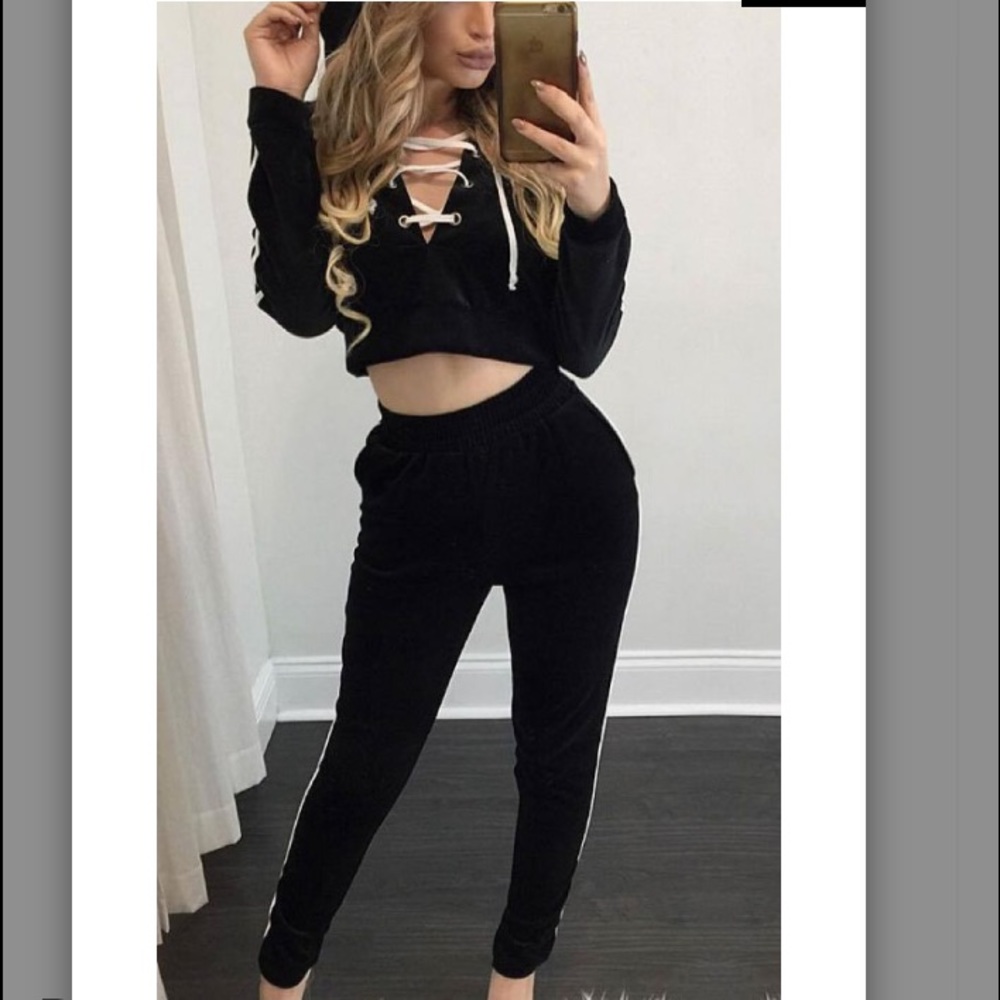 ❤️ Lace-up Crop Hoodie Sweat-Suit❤️