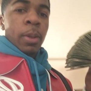 Meet your Posher, Elijah